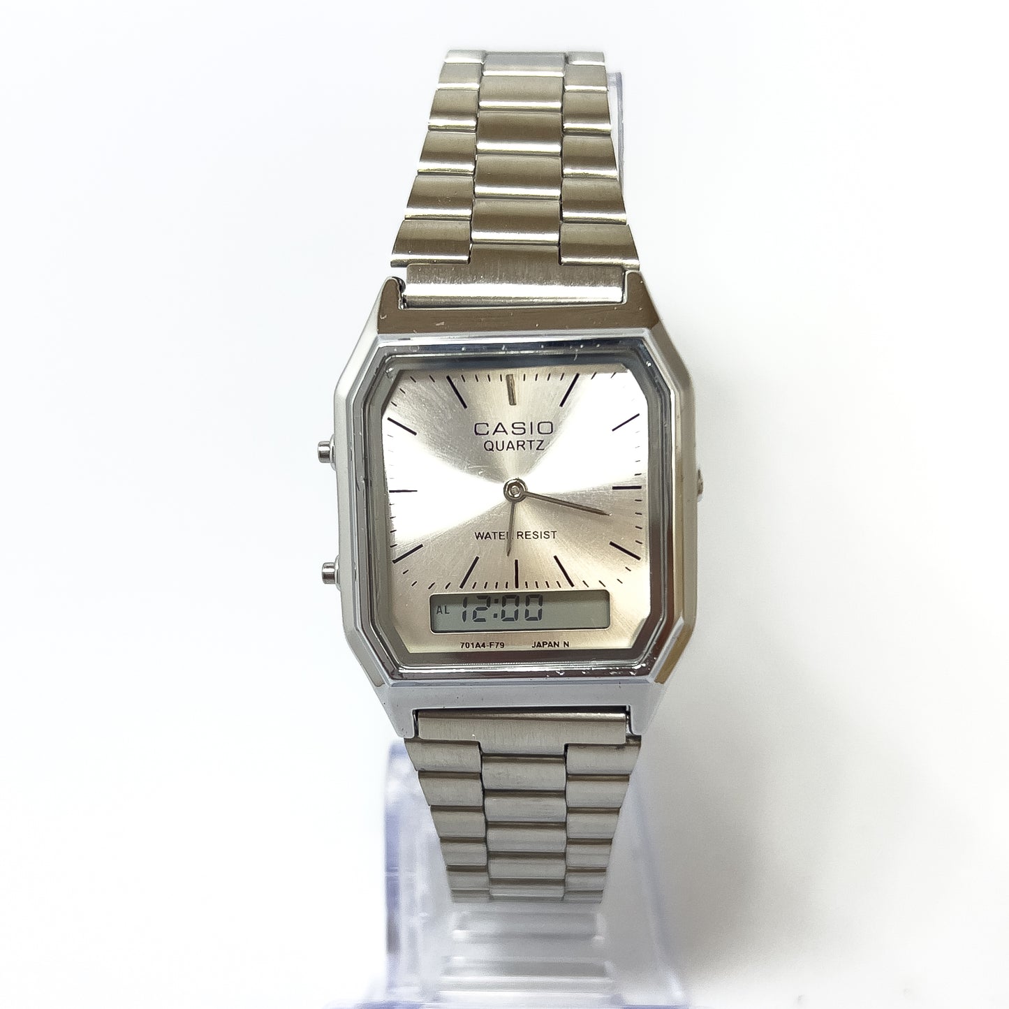 Casio Plateado AQ-230A
